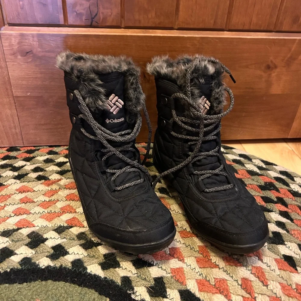Colombia Waterproof faux fur quilted winter boots Penny Lane Elevated Basics